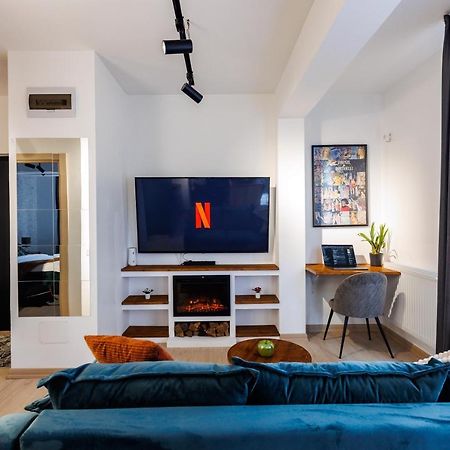 Touchdown Apartment Near Bucharest Airport 오토페니 외부 사진